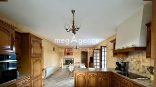  Maison à vendre 8 pièces 177 m²