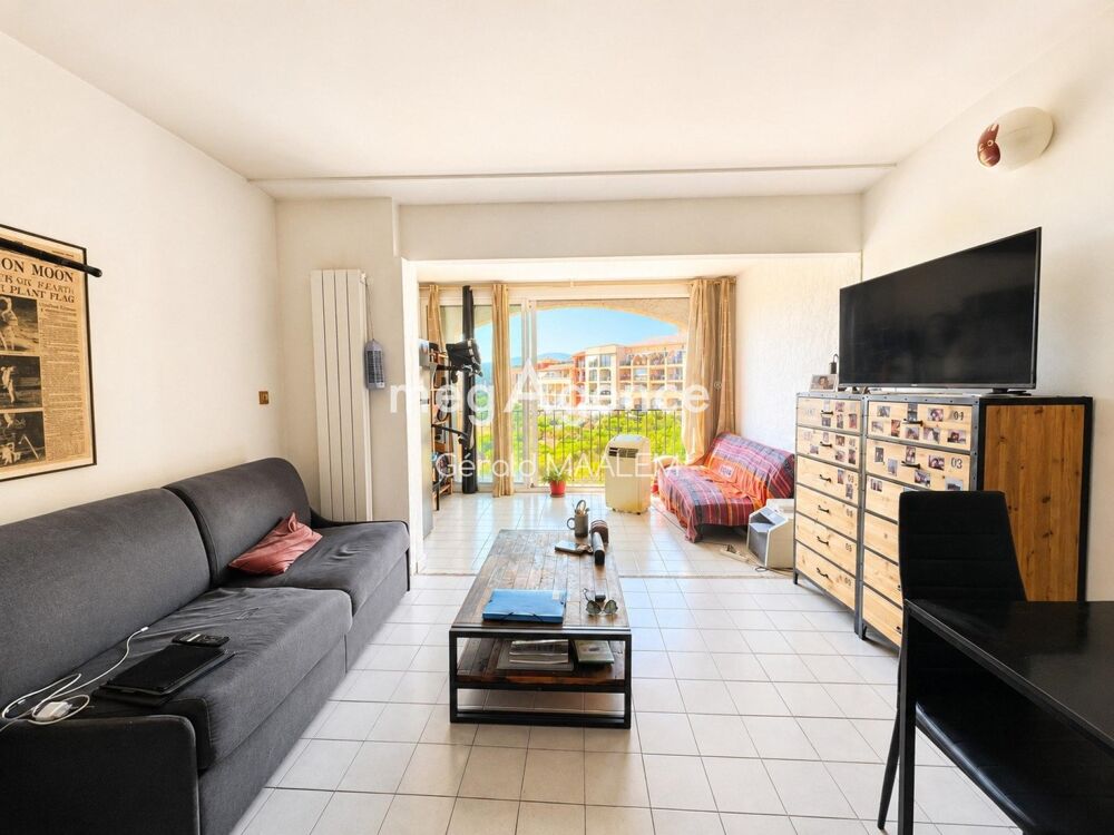 Appartement 2 pièces 32 m² · à Gassin · 32 m² · 209 000 €