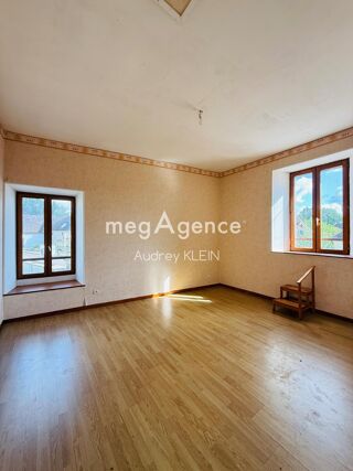  Maison à vendre 10 pièces 230 m²