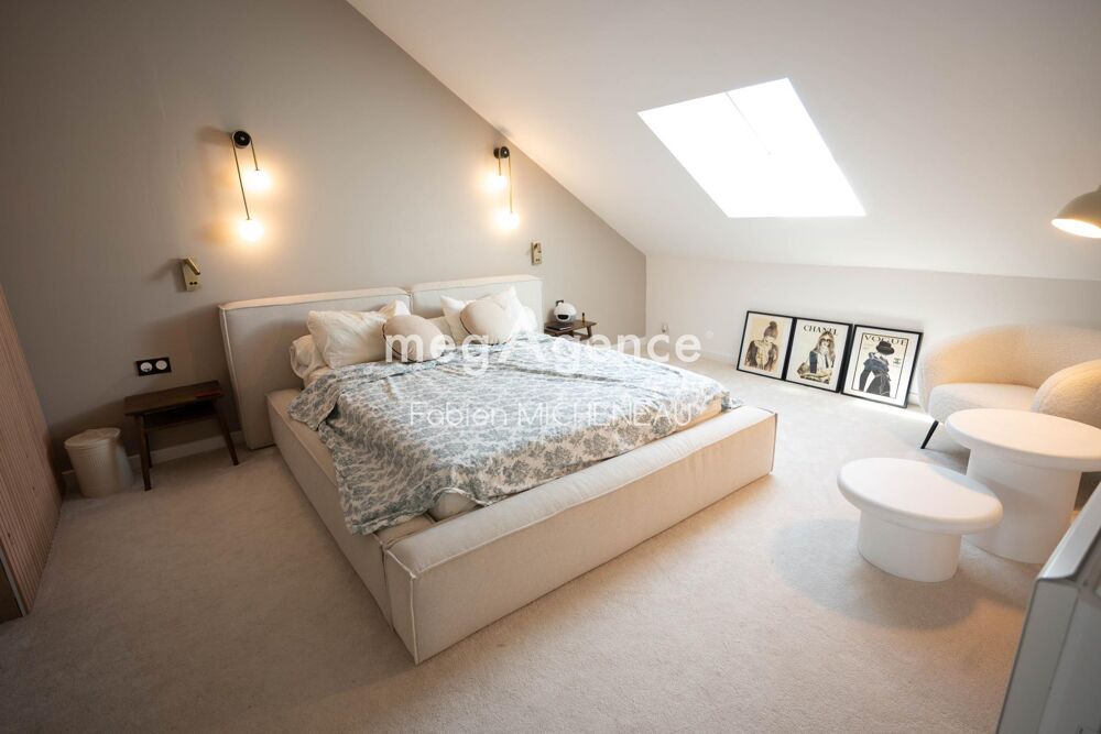 Vente Maison Maison de Maître - Le May sur Evre - 202 m2 - 4 chambres Le may-sur-evre