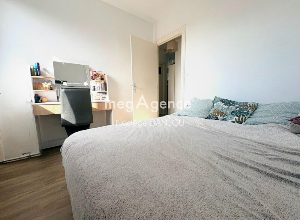 Vente Appartement APPARTEMENT 4 PIECES CENTRE VILLE VIRE NORMANDIE 14500. Vire normandie
