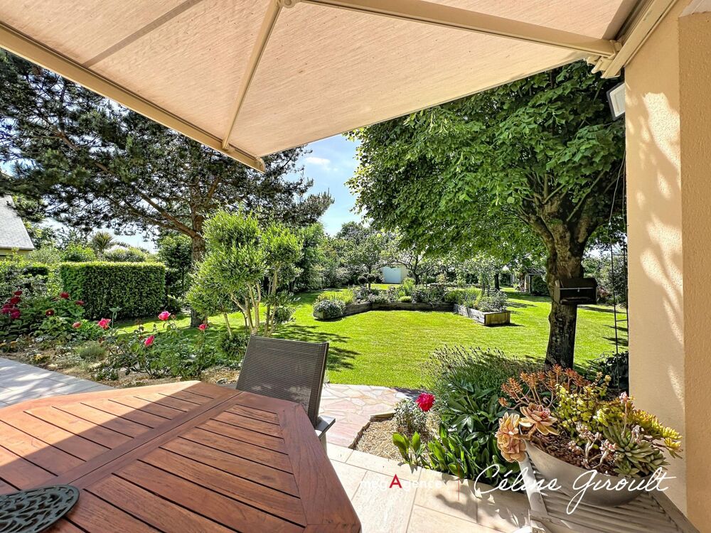 Vente Maison Pavillon spacieux avec vie de plain et dépendance Bacilly