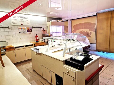 Laval dans un centre commercial. Fonds de commerce divers avec appartement, terrain loyer 1200� 36667 53000 Laval