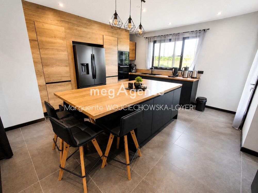 Maison contemporaine de plain pied - secteur recherché d'Alençon - proche toutes commodités