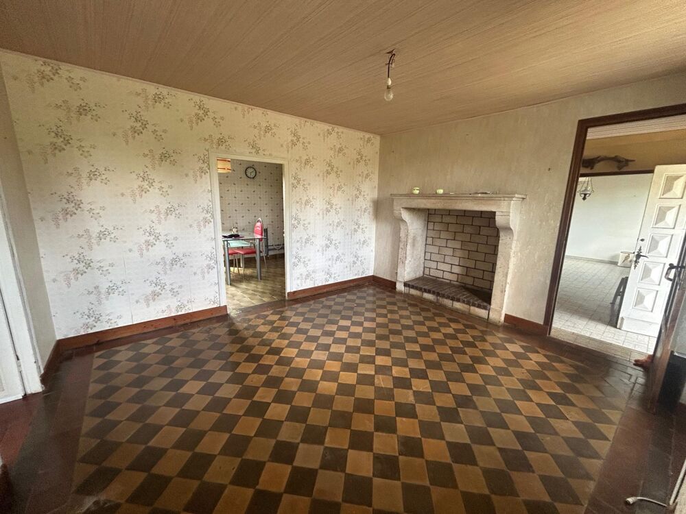 Vente Maison Maison en pierre avec plus d'un hectare de terrain attenant Ceaulmont