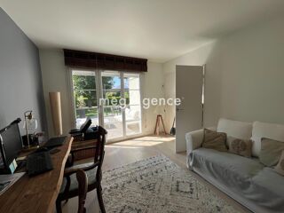 Maison à louer 7 pièces 175 m²