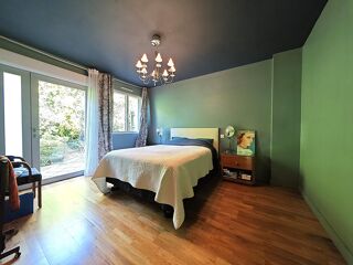  Maison à vendre 15 + pièces 360 m²