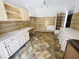  Maison � vendre 9 pi�ces 221 m�