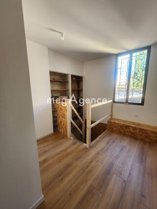  Immeuble � vendre 140 m�