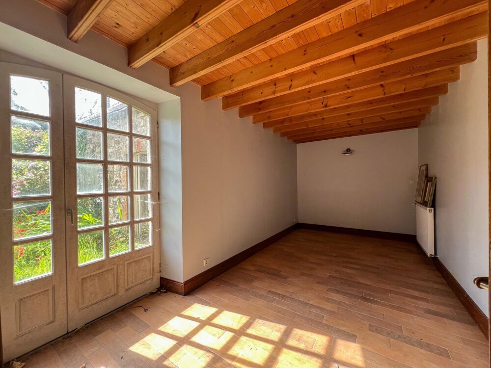 Vente Maison Corps de ferme de caractère avec ancienne boulangerie proche Valognes Tamerville