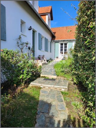  Maison  vendre 5 pices 161 m