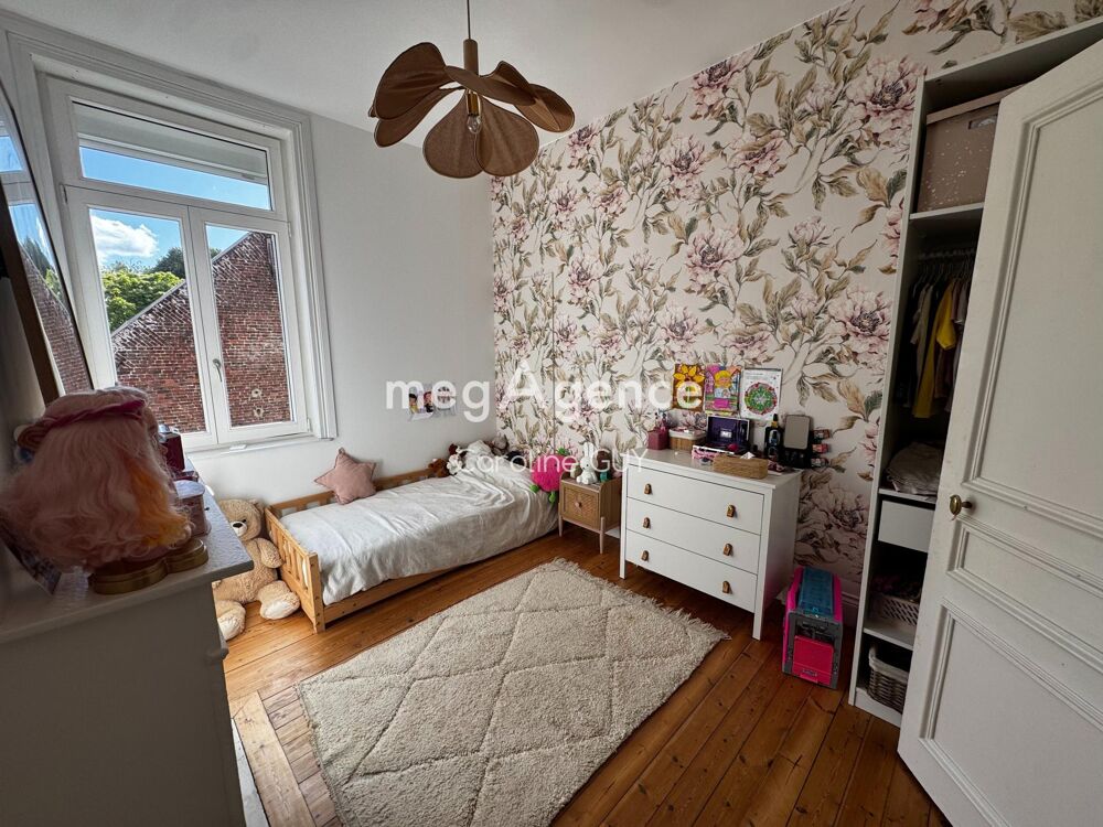 Vente Maison Très belle maison de ville, de 166m2, 5 chambres, jardin et dépendance Arques