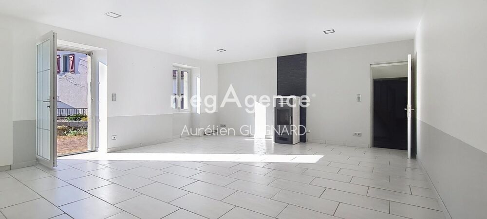 Vente Maison 4 chambres, Bel espace à vivre lumineux, 4 chambres, jardin Bressuire