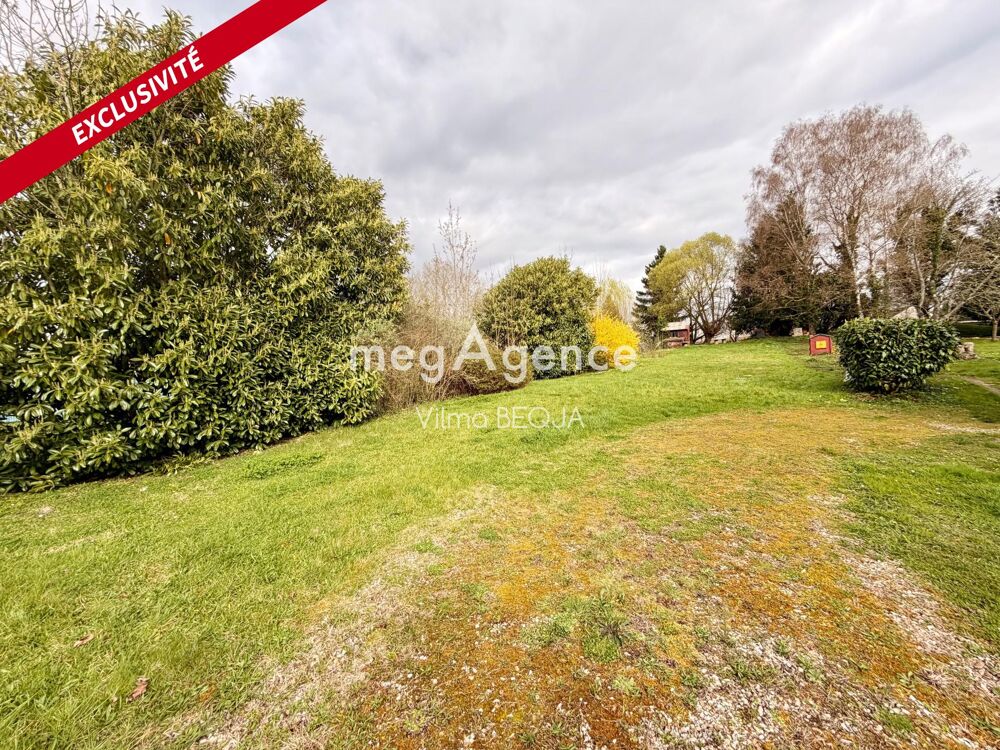 Vente Terrain TERRAIN A BATIR 910 m² Noe