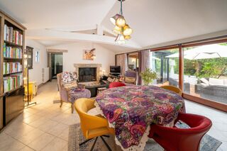  Maison  vendre 8 pices 258 m