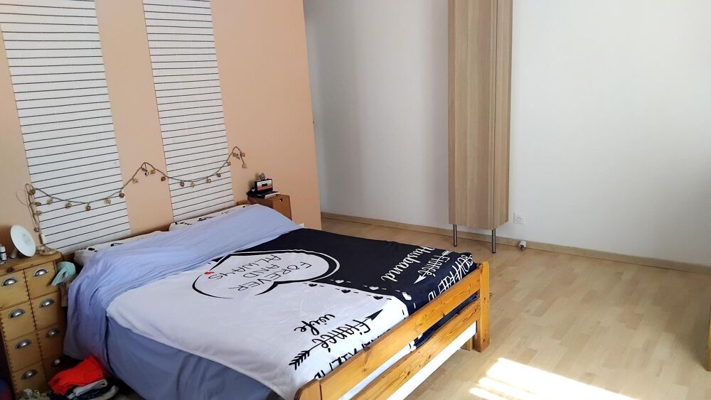 Vente Maison BRESSOLLES – Maison familiale bien rénovée – 137 m² – 3+1 chambres – Jardin – Garage Bressolles