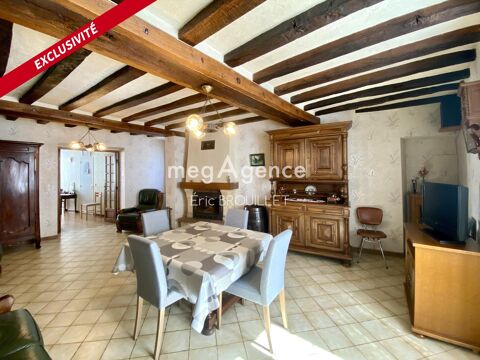   Maison 154 m�, beaux volumes, 4 chambres, cour et jardin. Maison - 9 pi�ce(s) - 154 m�