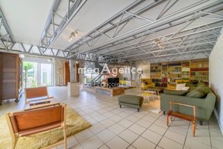  Maison � vendre 10 pi�ces 400 m�