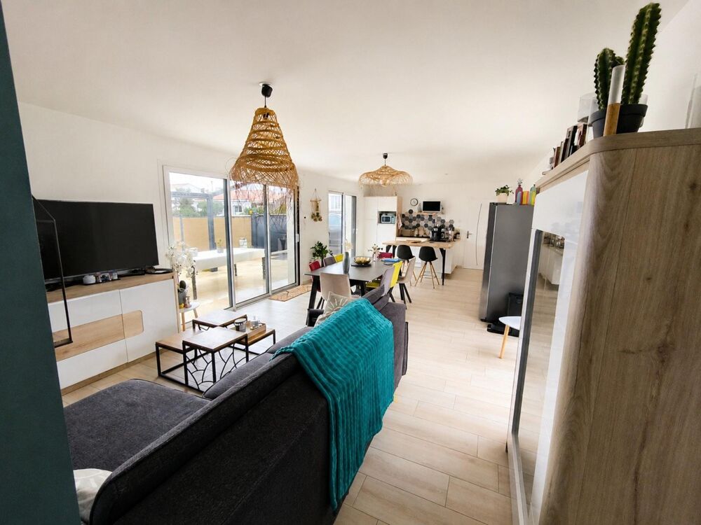 Vente Maison Maison 90 m² avec 3 chambres, un Garage 30 m² et à 2 km de la plage de Tanchet Les sables-d'olonne