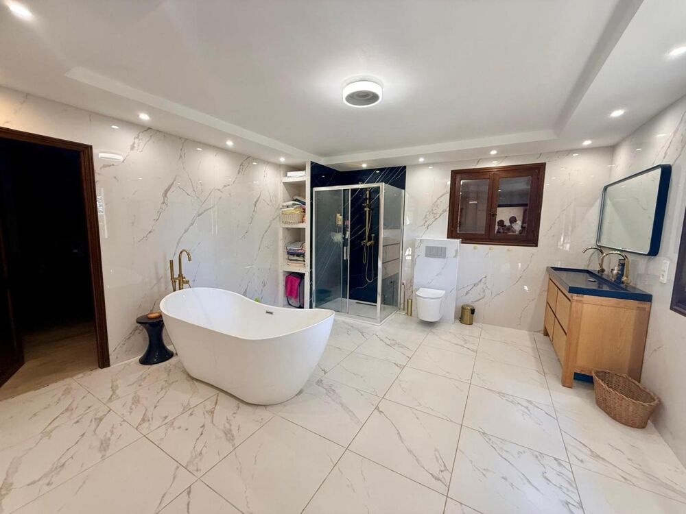 à vendre  Maison Saint-Paul-de-Vence (06570)