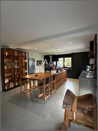  Maison � vendre 8 pi�ces 265 m�