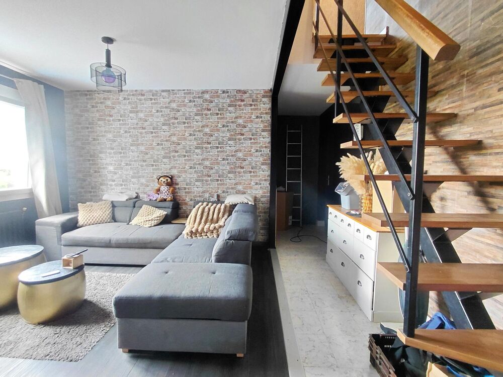 Vente Maison Maison potentiel de 6 chambres sur sous-sol avec jardin Gesnes-le-gandelin
