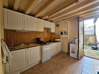  Immeuble � vendre 150 m�