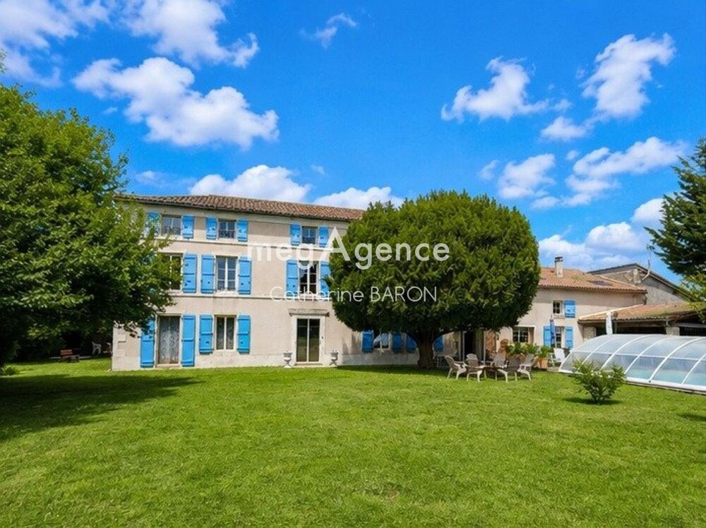 Élégante propriété de caractère avec 2 gîtes indépendants, piscine chauffée