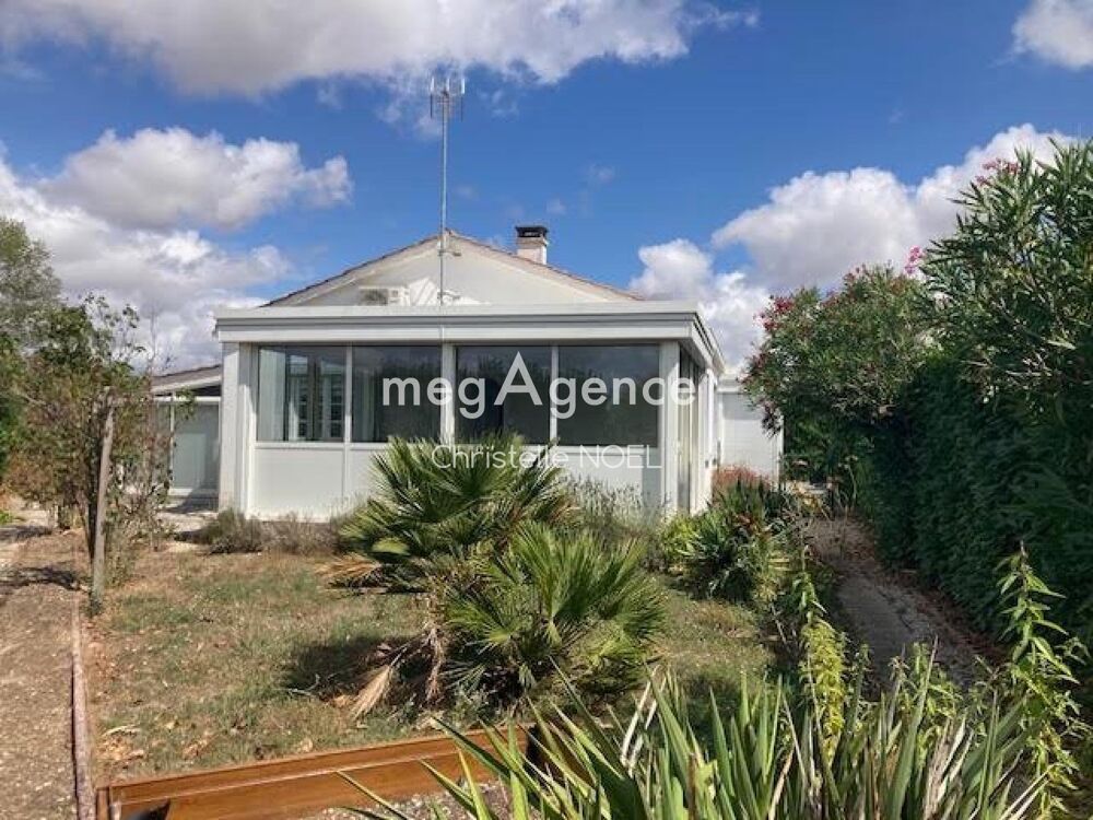 Proche de Luçon, et des plages de vendée,maison de plain pied,avec 3 chambres et deux véranda