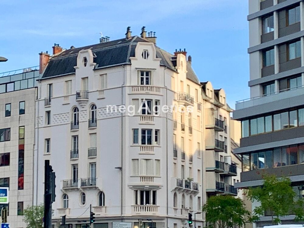 à deux pas de la Place des Éléphants