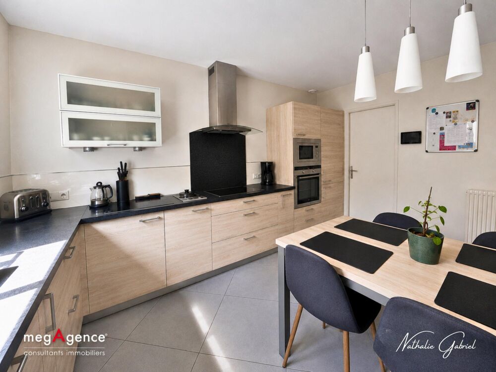 Vente Maison ANGERS CENTRE-GARE – Une adresse privilégiée avec 5 chambres, bureau et garage Angers