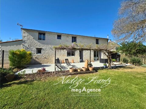   Charentaise renov�e 5 chambres . Maison - 6 pi�ce(s) - 192 m�