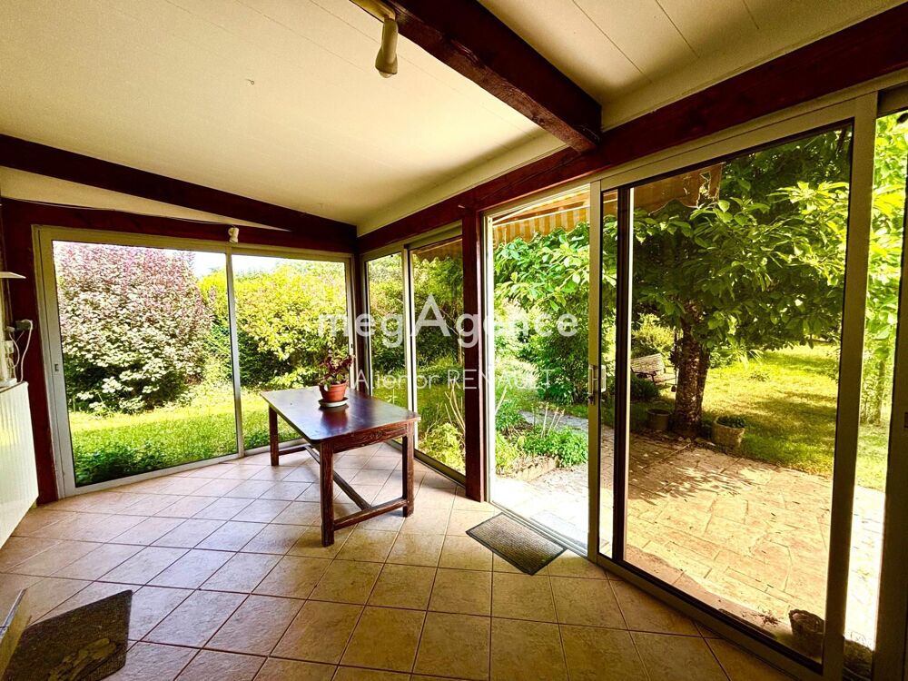 Maison proche Sarlat (7 pièces) - 115m² avec jardin et garage