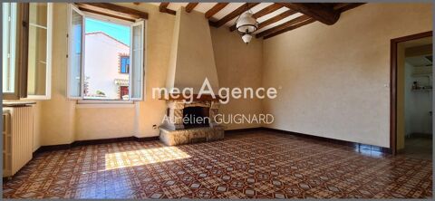   4 chambres, bel espace en pelouse avec garage et une d�pendance Maison - 7 pi�ce(s) - 121 m�