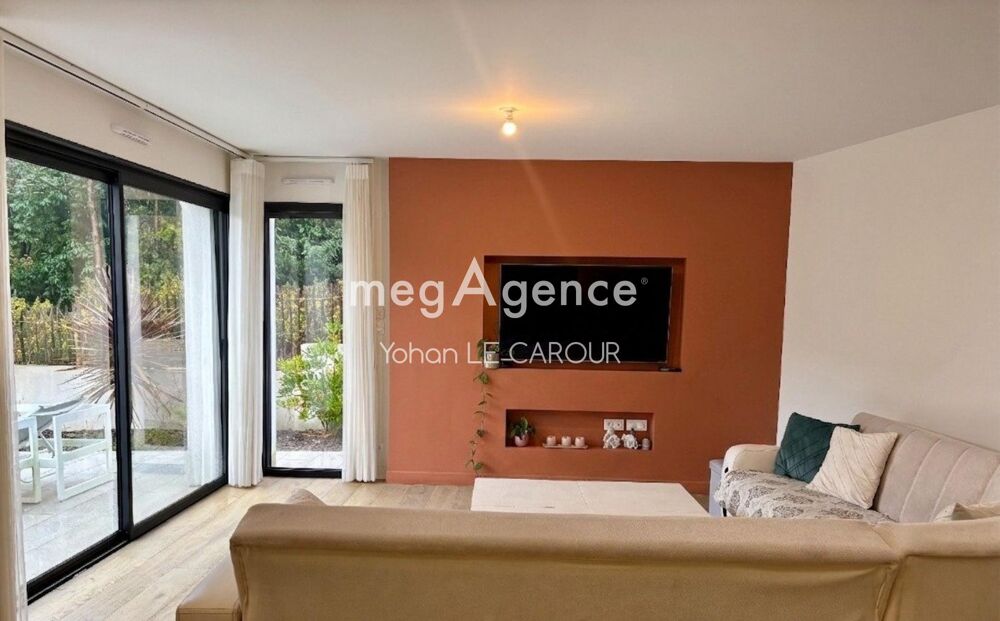 Maison contemporaine à Lorient  Le confort du neuf, sans travaux & au calme