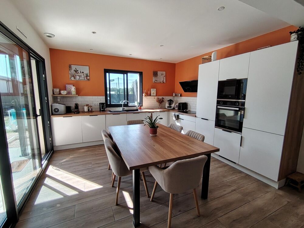 Maison neuve parfaitement entretenue