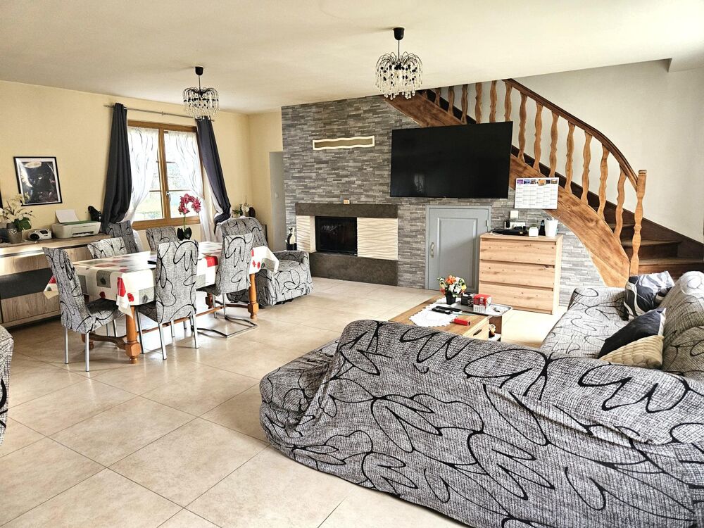 Vente Maison Maison + logement T2 dans un environnement TRES CALME -  A DECOUVRIR SANS TARDER Saumur