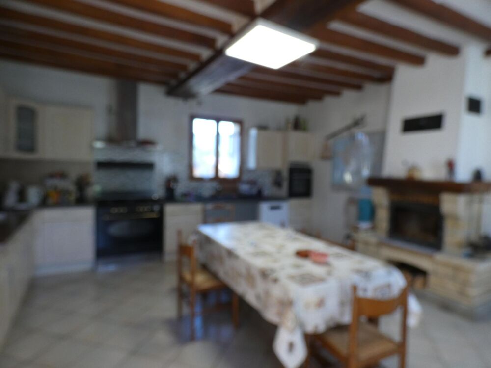 Longère rénovée,136m2 hab sur 2750m2, près de RN12