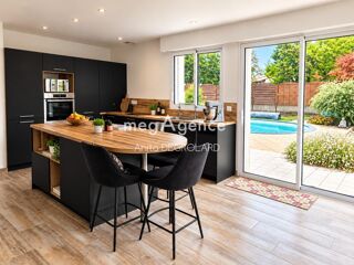 Vente Maison MAISON FAMILIALE de 168 m² – 5 chambres – Sous-sol complet – Aubigny-les-Clouzeaux Aubigny-les clouzeaux