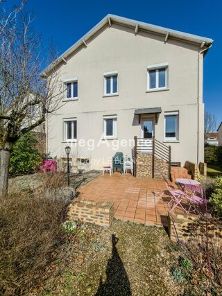  Maison � vendre 7 pi�ces 180 m�