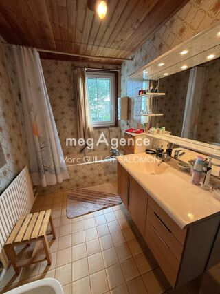  Maison  vendre 5 pices 161 m