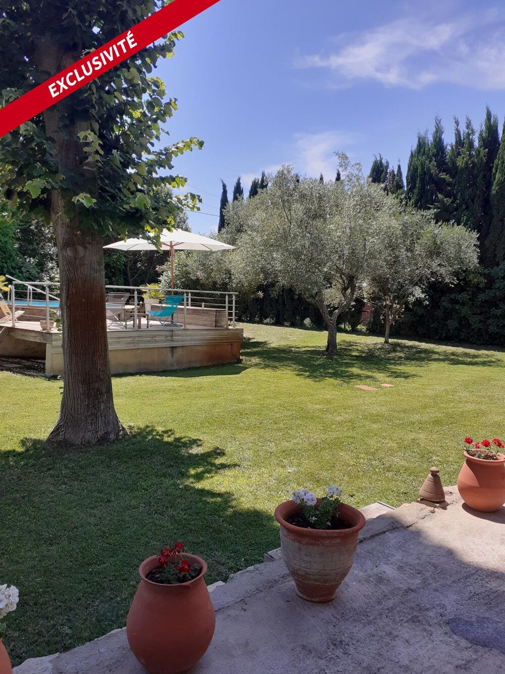 Demeure de 300 M2, 6 chambres, terrain 3000 M2
