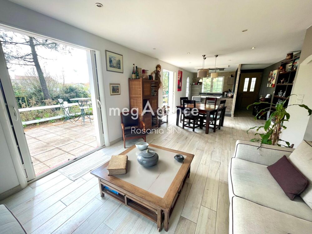 Vente Maison Maison de charme avec vue exceptionnelle sur l'étang Les sables-d'olonne