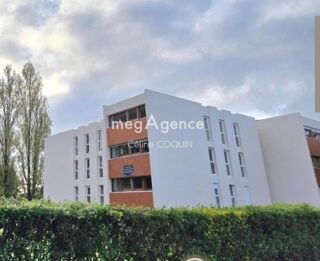 Location Appartement À LOUER – STUDIO MEUBLÉ 22 m² – JONZAC – ASCENSEUR – CLIMATISATION – WIFI Jonzac