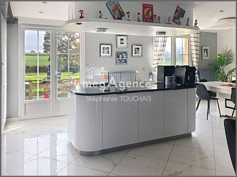 Vente Maison Maison 237 m² , 8 pièces avec logement indépendant – Terrain 3 000 m² La chapelle-janson