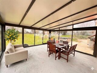  Maison à vendre 15 + pièces 384 m²