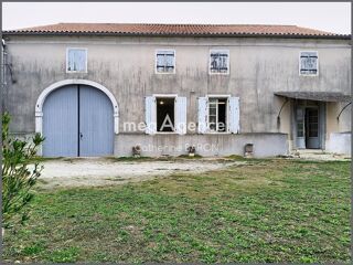 Vente Maison Maison 130m2 et Chai 125m2 et Jardin 1400m2 Gensac-la-pallue