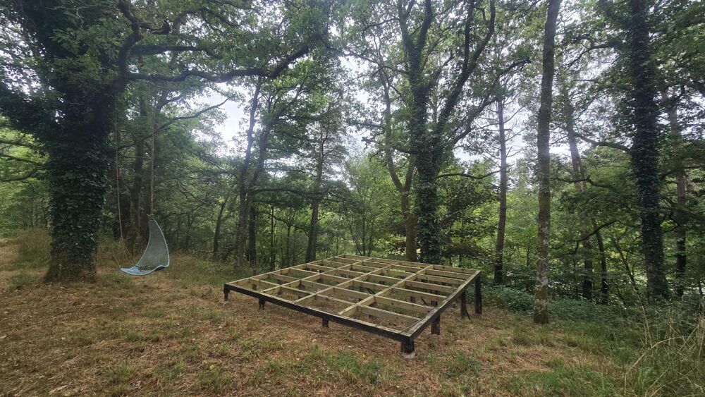 La tranquillité absolue avec un étang d' un hectare et maison de plain-pied
