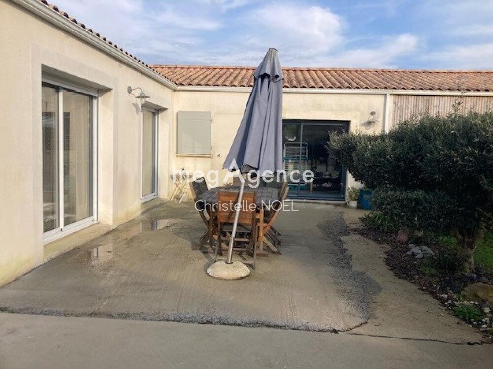 Proche des plages de la Fautes sur mer, de la foret,et de la Rochelle,maison T5