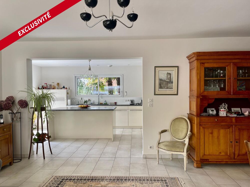 Maison 174m / 6 pièces + garage de 55m2 et Spa de nage et sauna
